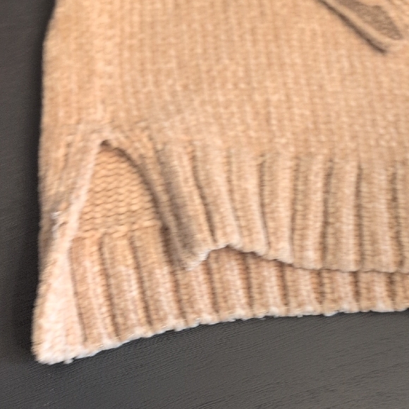 Aerie Cream Crew Neck Sweater with Ribbed Texture - Picture 5 of 9